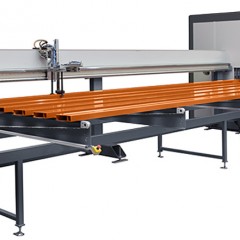 Products for machining aluminium SBZ 628 S Infeed loading magazine elumatec