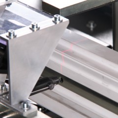 Perfis de alumínio FAZ 2800 Unidade de laser (opção) elumatec